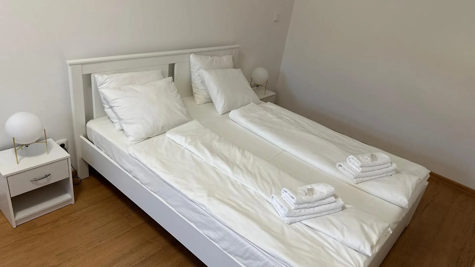 Apartman 7 Petrin Карловы Вары 0*,  Чехия