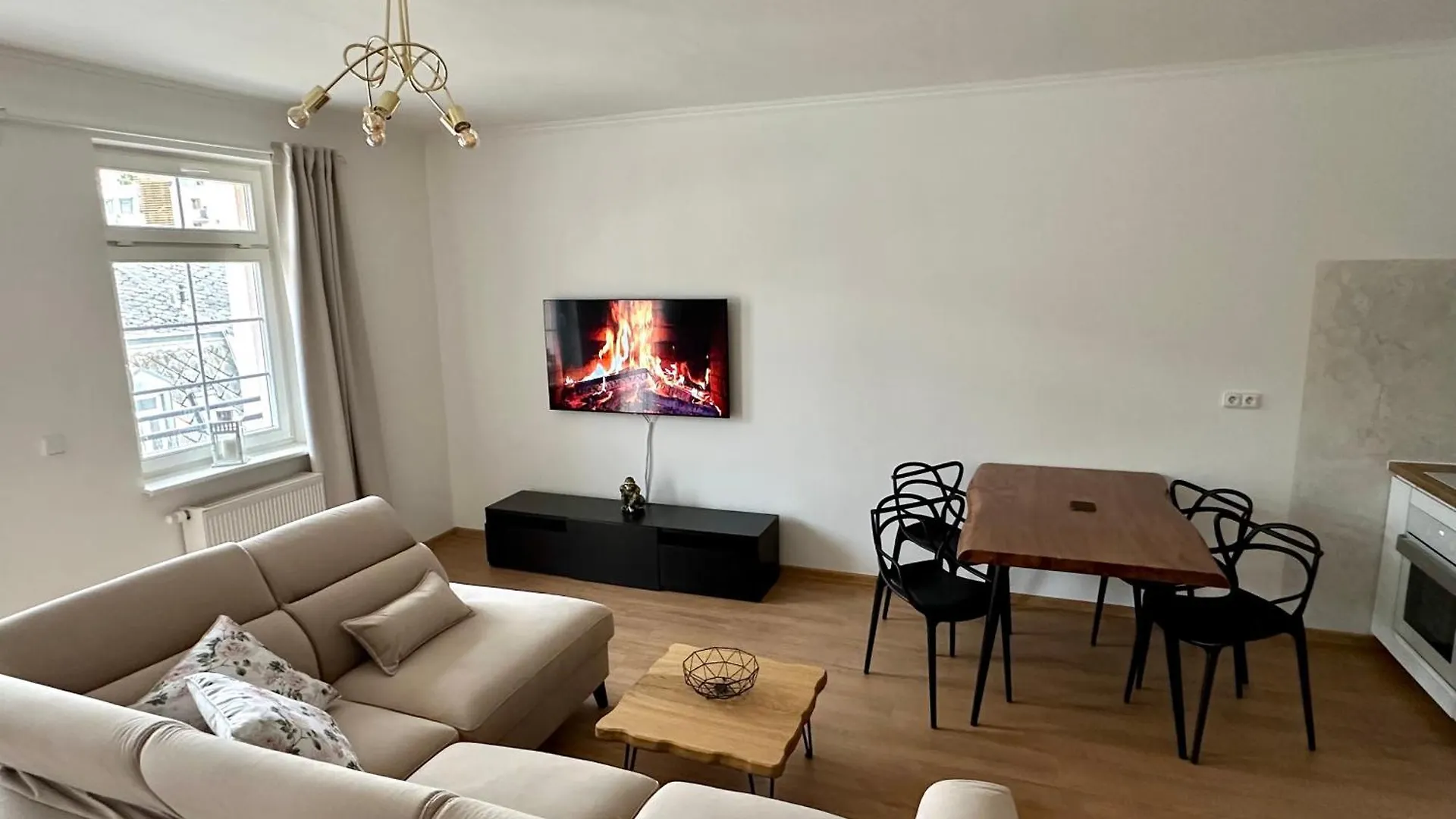 Apartman 7 Petrin 卡罗维发利
