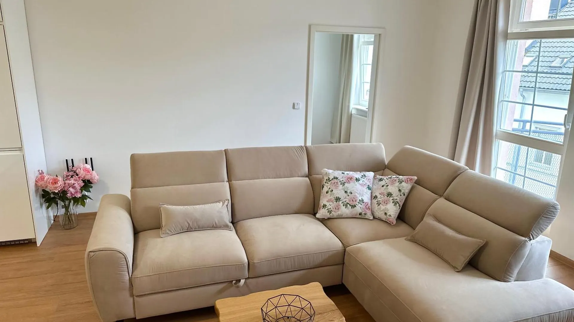 Апартаменты Apartman 7 Petrin Карловы Вары