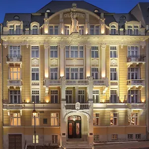 5* מלון Luxury Olympic Palace